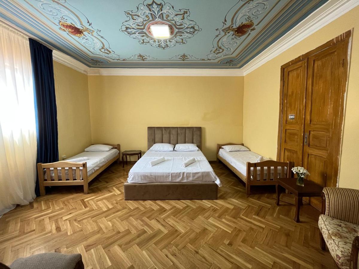 TIFLISI HOSTEL ТБИЛИСИ 2* (Грузия) - от 609 RUB | NOCHI